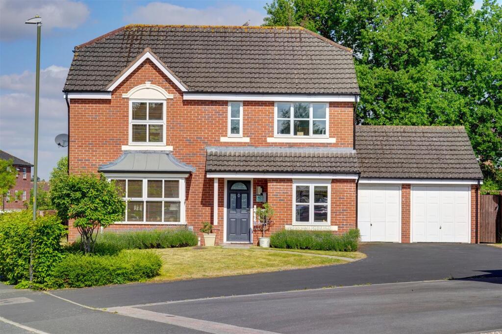 Main image of property: Penshurst Road, Bromsgrove