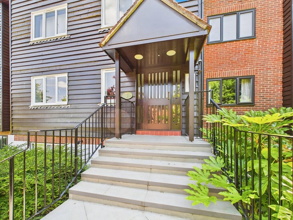 Main image of property: Great Heathmead, Haywards Heath