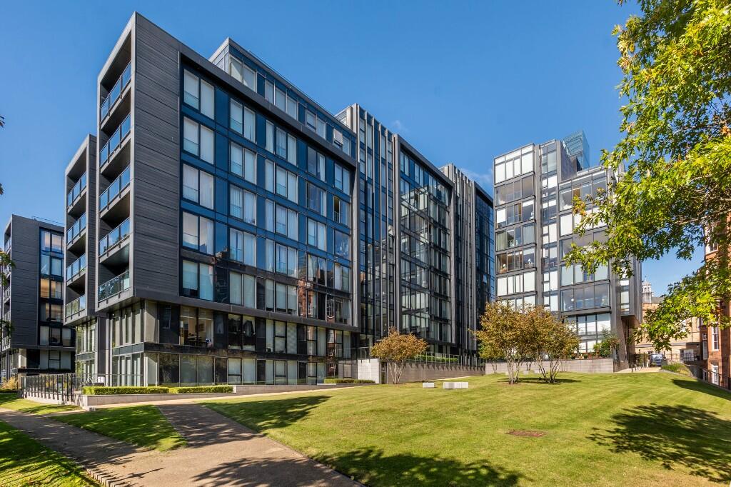 Main image of property: 10/37 Simpson Loan, Edinburgh, EH3