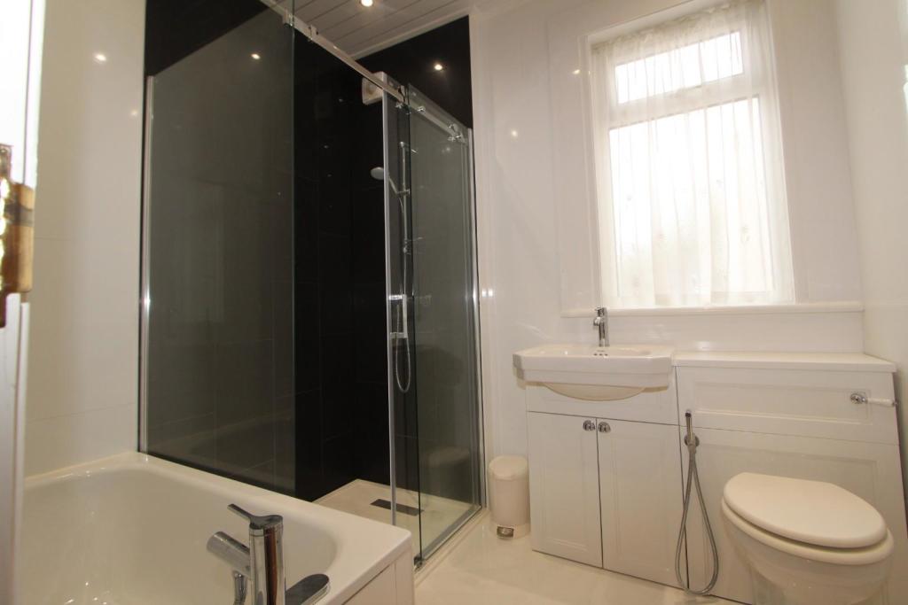 7 bedroom detached house for sale in Brisbane Street, Largs, KA30