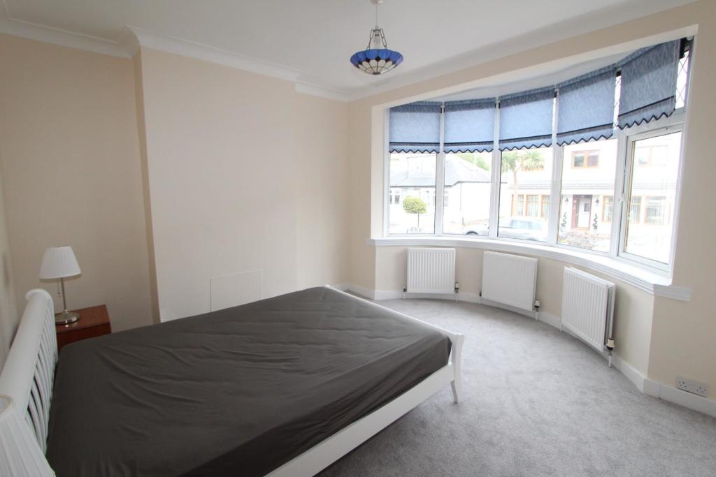 7 bedroom detached house for sale in Brisbane Street, Largs, KA30