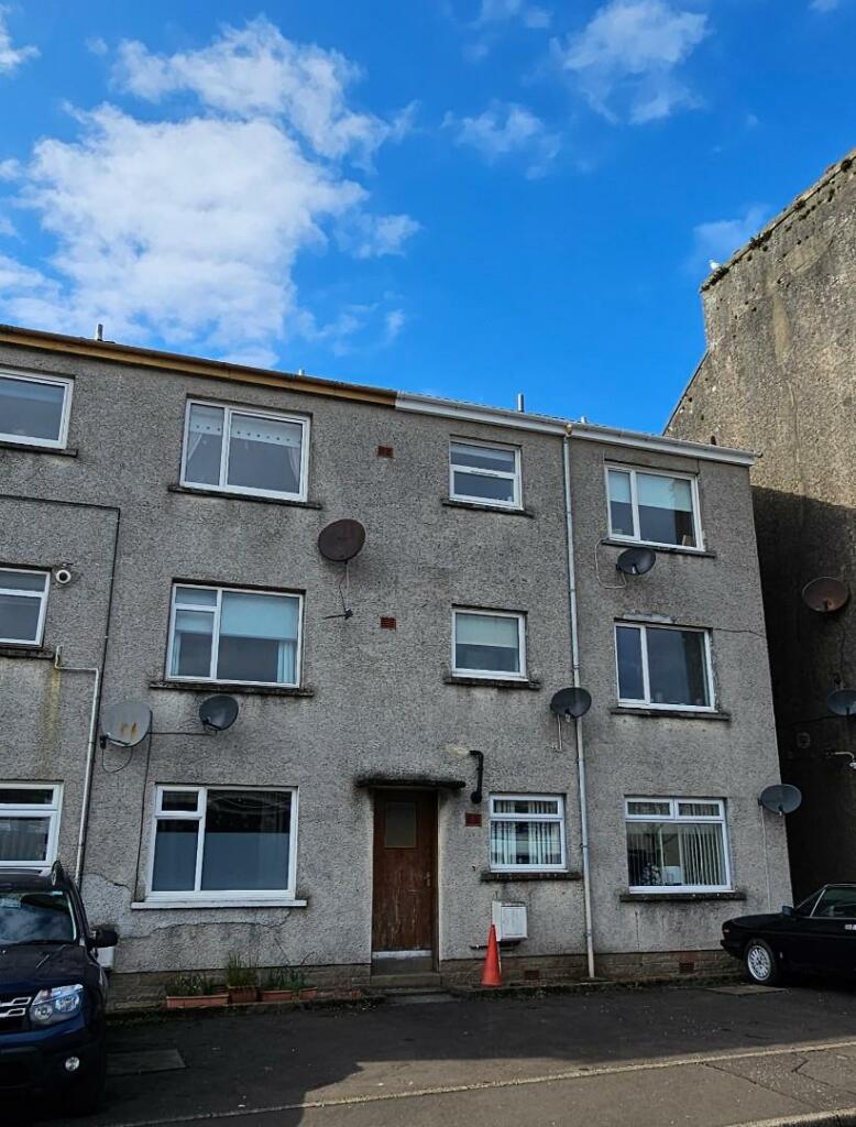 1 bedroom flat for sale in Allanpark Street, Largs, KA30