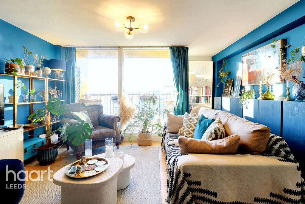 Main image of property: The Avenue, Leeds