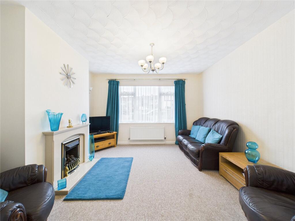 Main image of property: Bloomfield Road, Bristol, BS4