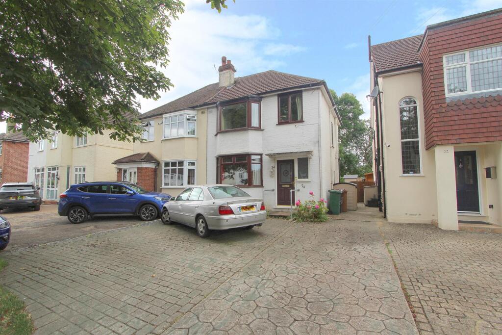 Main image of property: Chipstead Way, Banstead