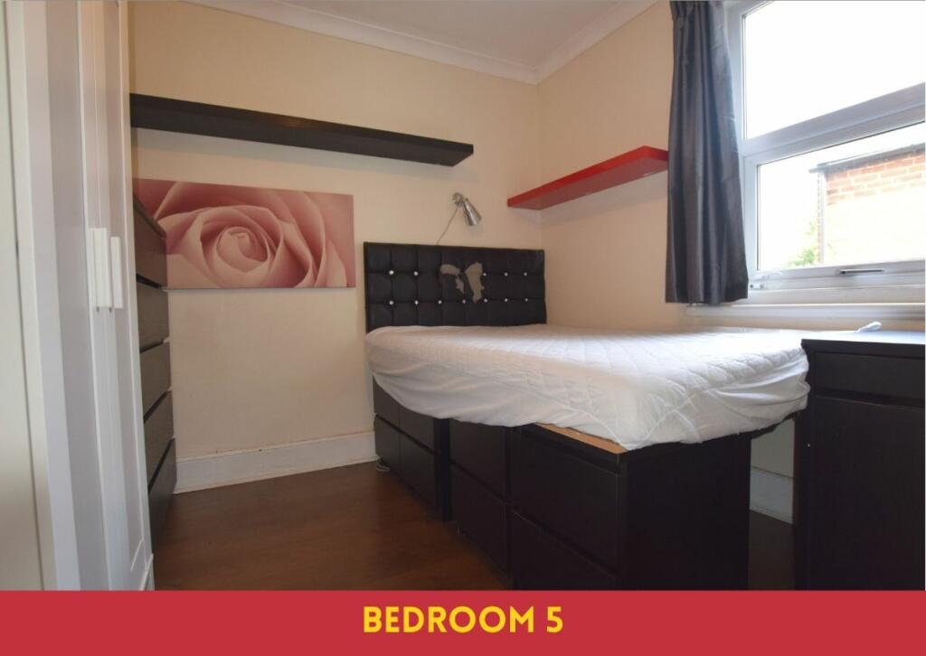 Additional property image - 6 Bedroom Student Home - 113 Sturry Road