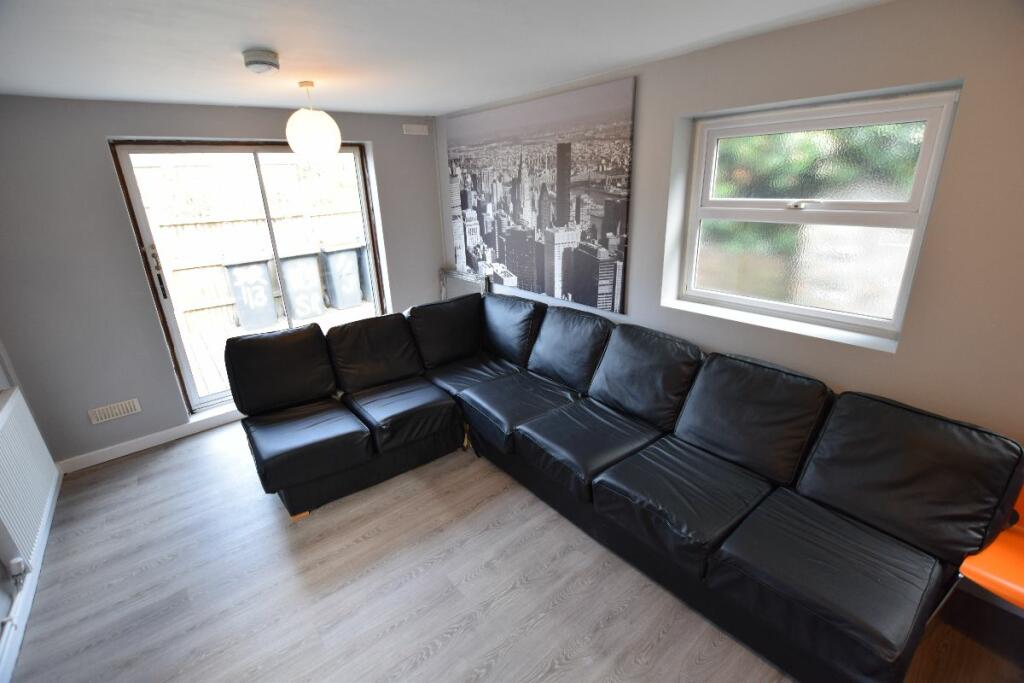 Additional property image - 6 Bedroom Student Home - 113 Sturry Road