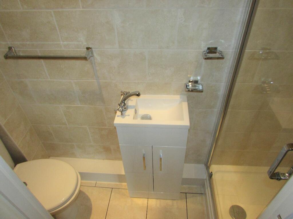 Additional property image - 6 Bedroom Student Home - 113 Sturry Road