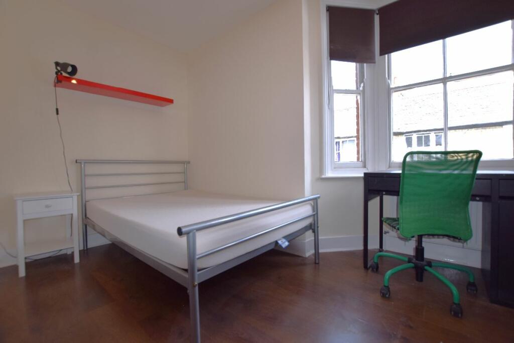 Additional property image - 5 Bed Student House - 49 Tunstall Road, UKC