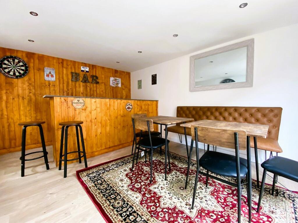 Additional property image - 5 Bed Student House - 23 Tudor Road