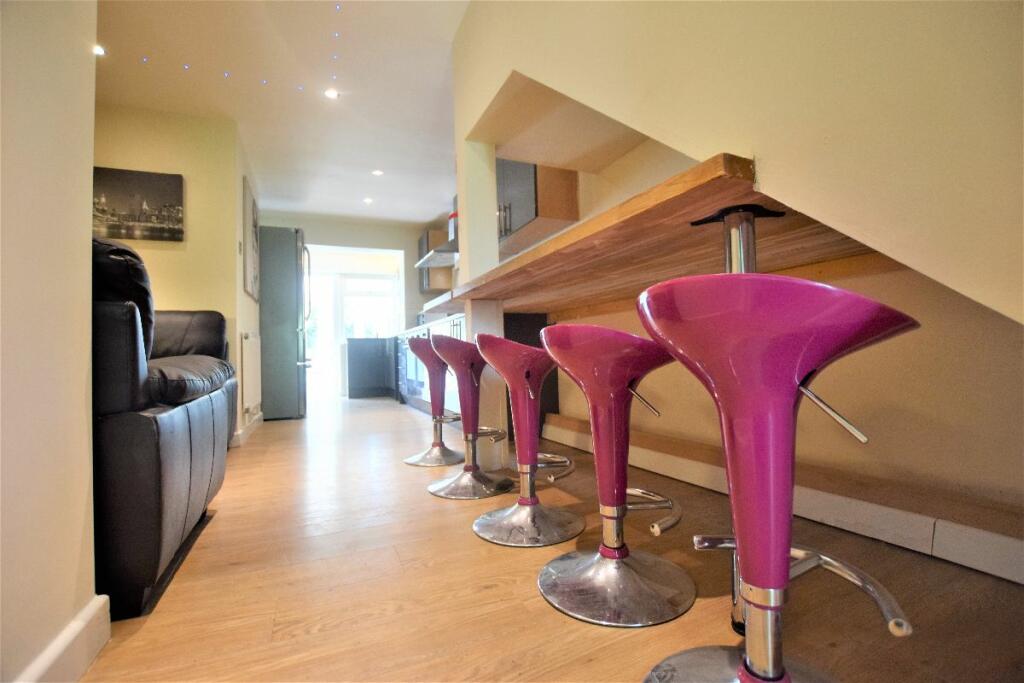 Additional property image - 5 Bed Student House - 26 Rushmead Close, UKC