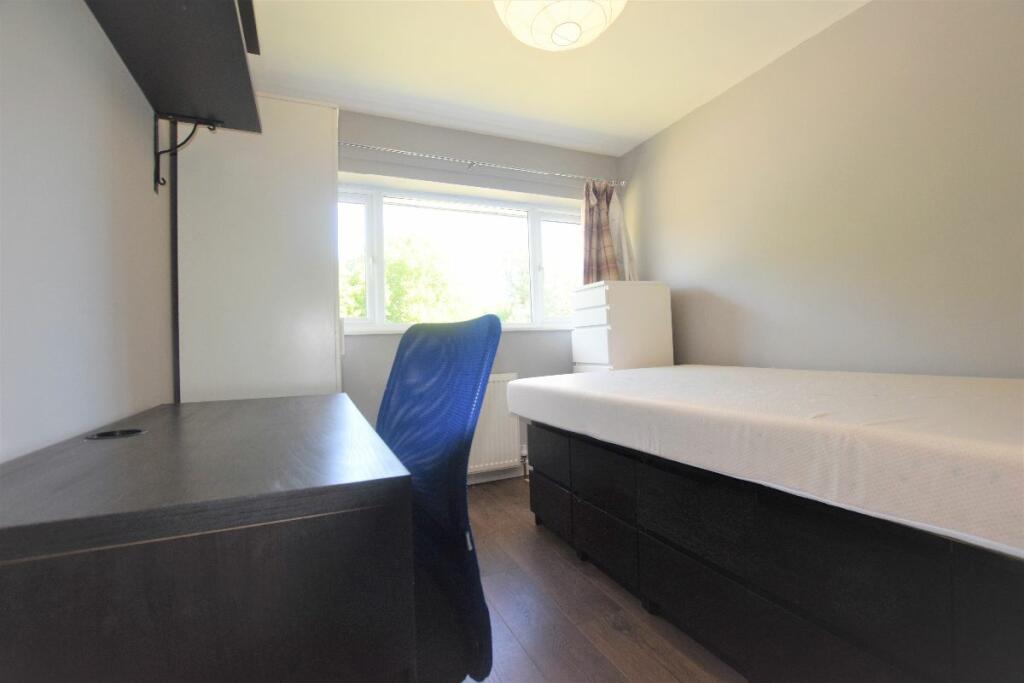 Additional property image - 7 Bed Student Home - 93 Tenterden Drive