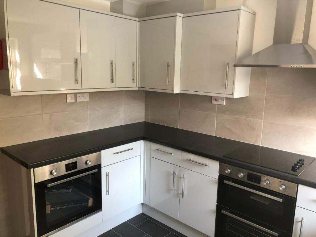 Additional property image - 5 Bed Student Home - Downs Road, Canterbury