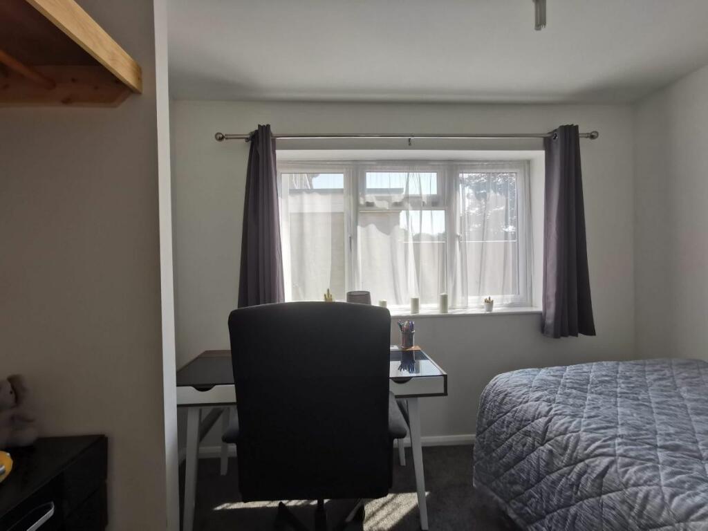 Additional property image - 5 Bed Student Home - Downs Road, Canterbury