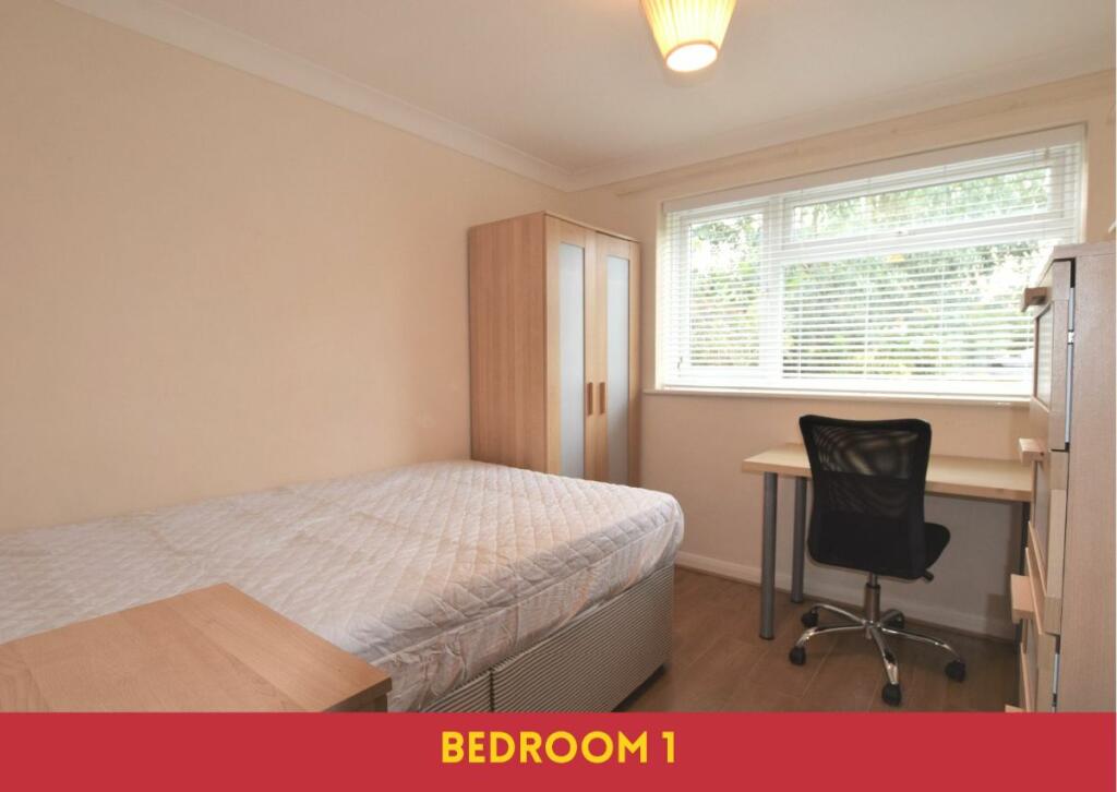 Additional property image - 35 Brockenhurst Close