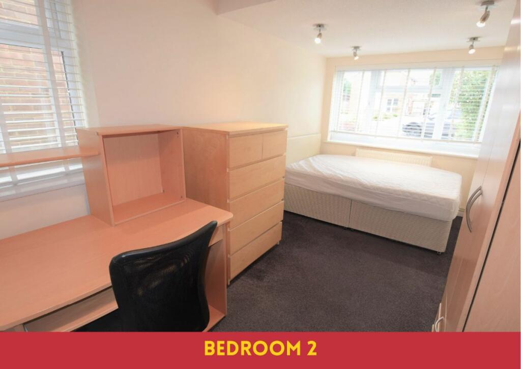 Additional property image - 35 Brockenhurst Close