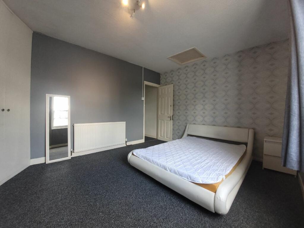 Main image of property: 4 Bedroom Student Home - 66 St. Peters Place, City Centre
