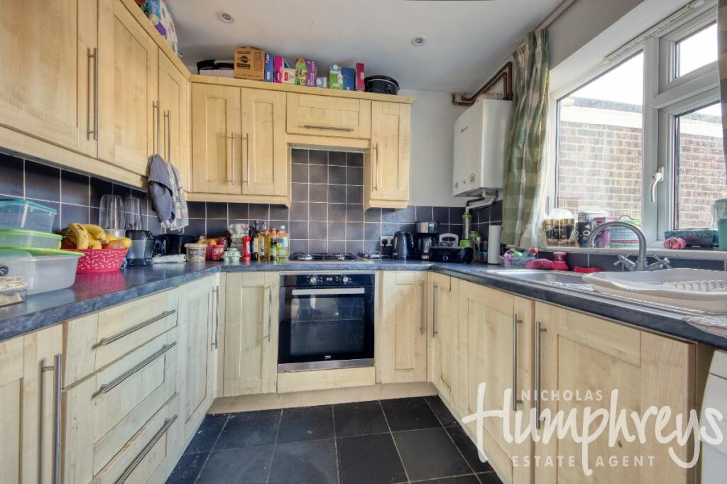Additional property image - 4 Bed Student Home - 61a Kemsing Gardens
