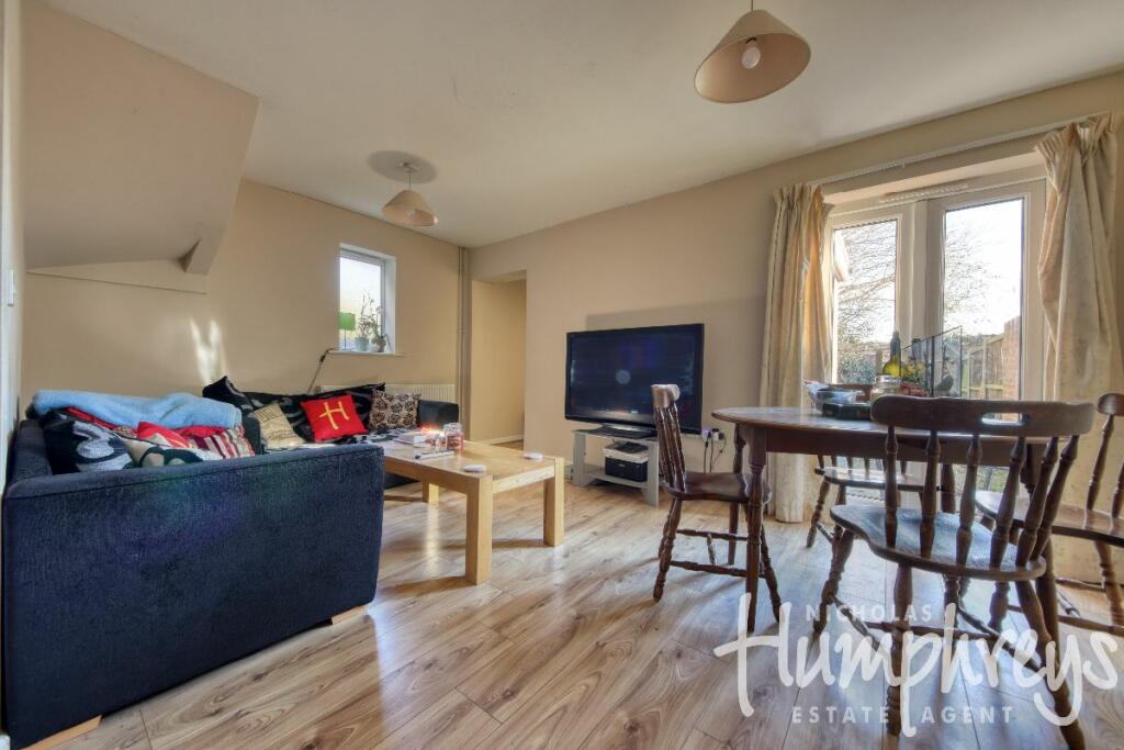 Additional property image - 4 Bed Student Home - 61a Kemsing Gardens