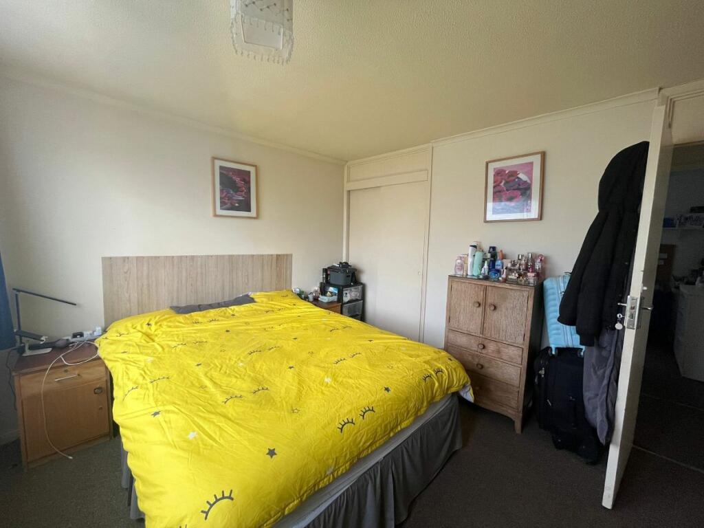 Additional property image - Beecroft Close, Canterbury