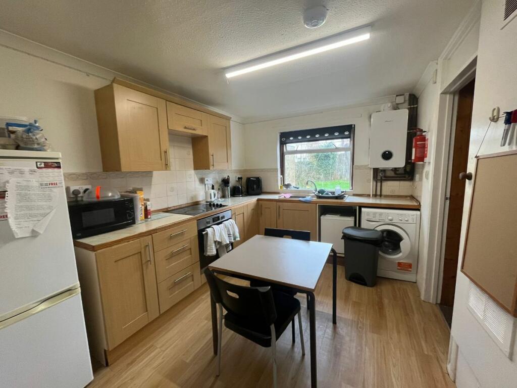 Additional property image - Beecroft Close, Canterbury