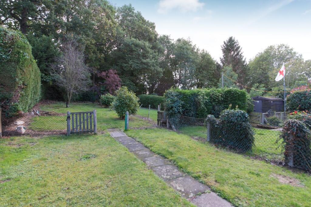 Additional property image - Downs Road, Canterbury