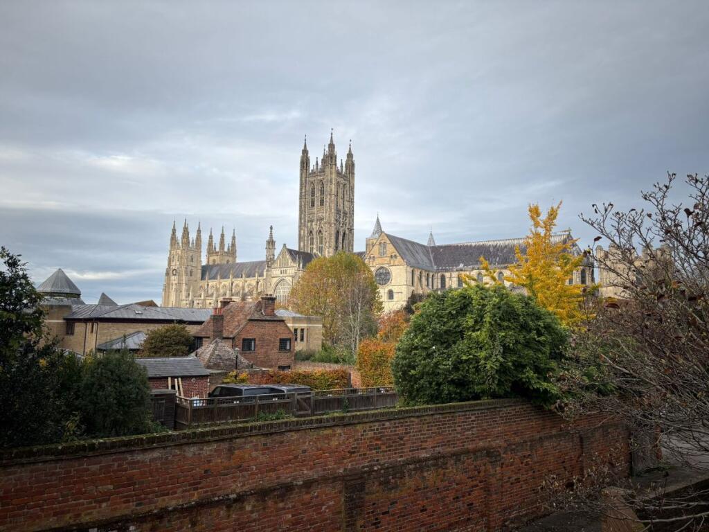 Main image of property: The Precincts, Canterbury