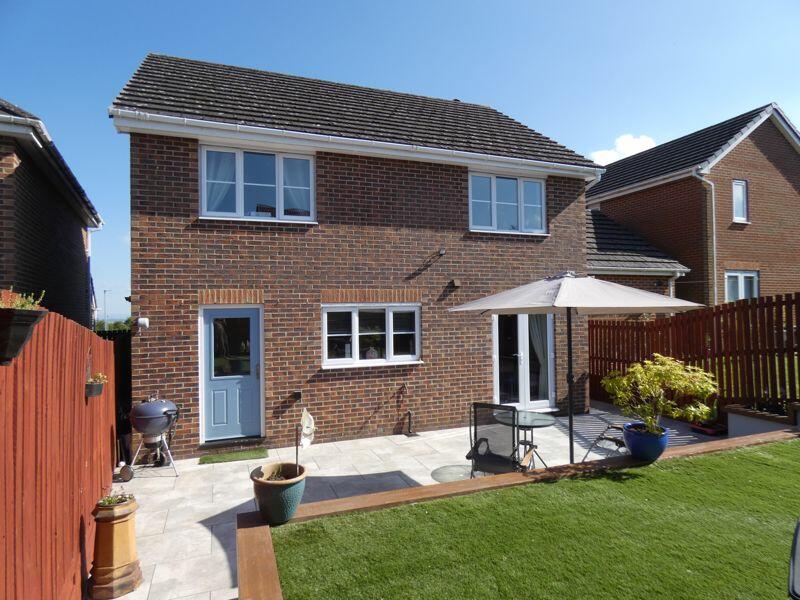 4 bedroom detached house for sale in Beckwith Close, KIRK MERRINGTON