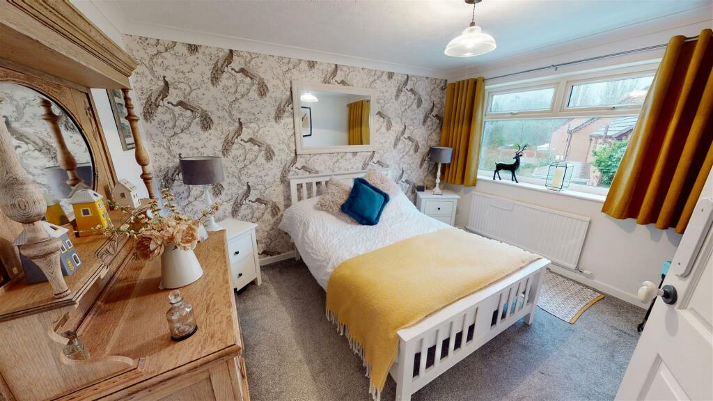 3 bedroom detached house for sale in Skelton Close, St. Helens, WA11 9