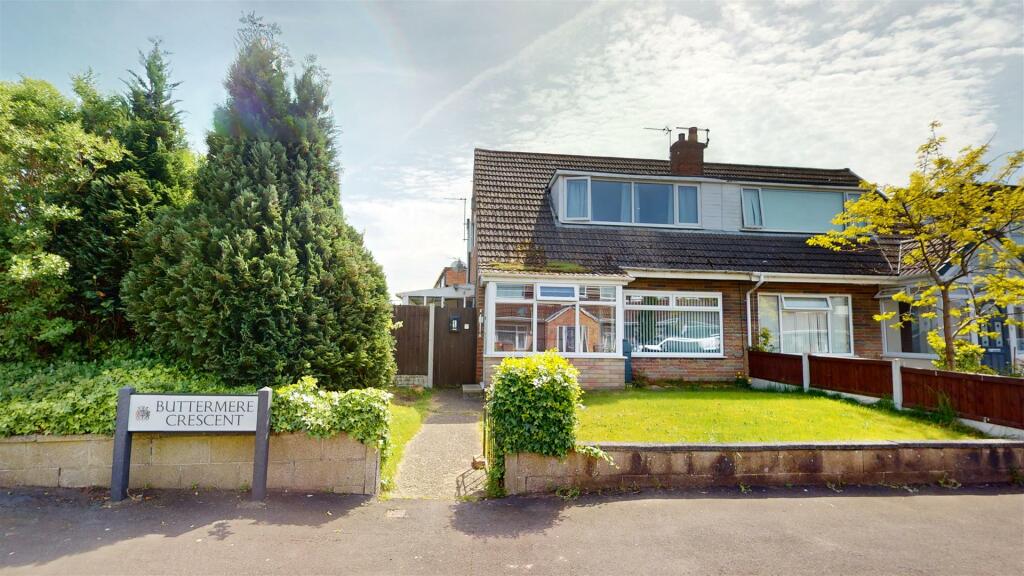 3 bedroom semidetached bungalow for sale in Buttermere Crescent