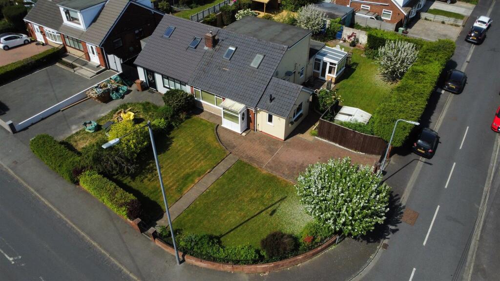 Main image of property: Billinge Road, Ashton-In-Makerfield, Wigan, WN4 0RE