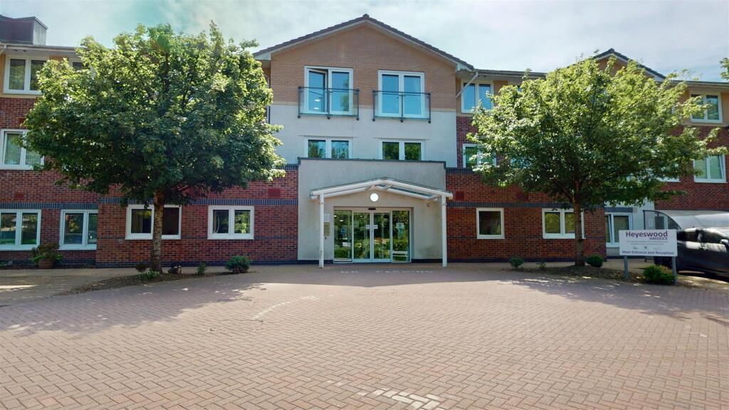 Main image of property: Heyes Avenue, Haydock, St Helens, WA11 0XQ