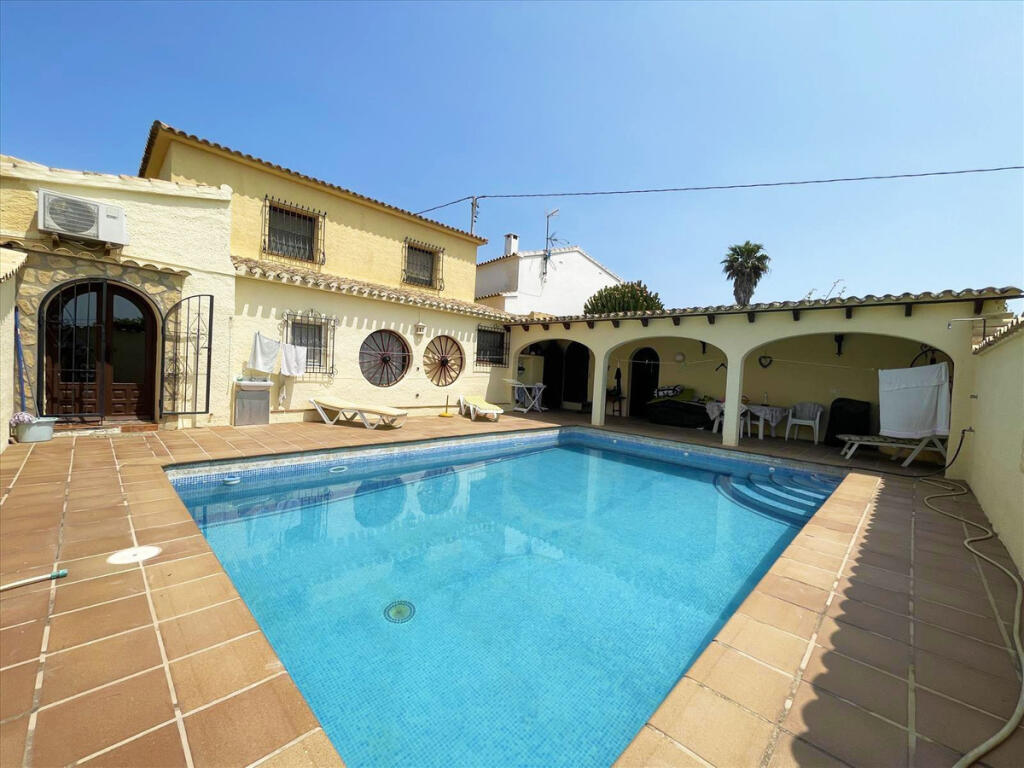 Main image of property: Valencia, Alicante, Benissa Coastal
