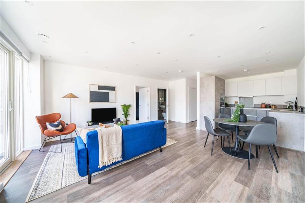 Main image of property: 1 bed, 10th floor, Muroc, Verona House in Beam Park