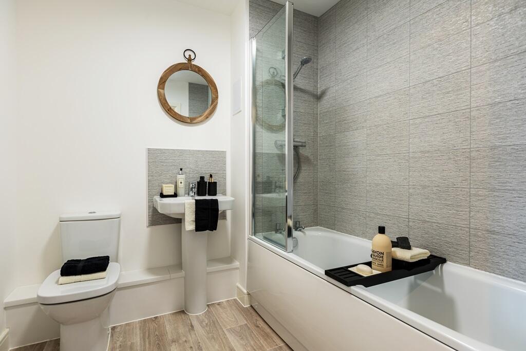 Additional property image - Bishopton Lane,
Stratford-Upon-Avon,
CV37 9JW