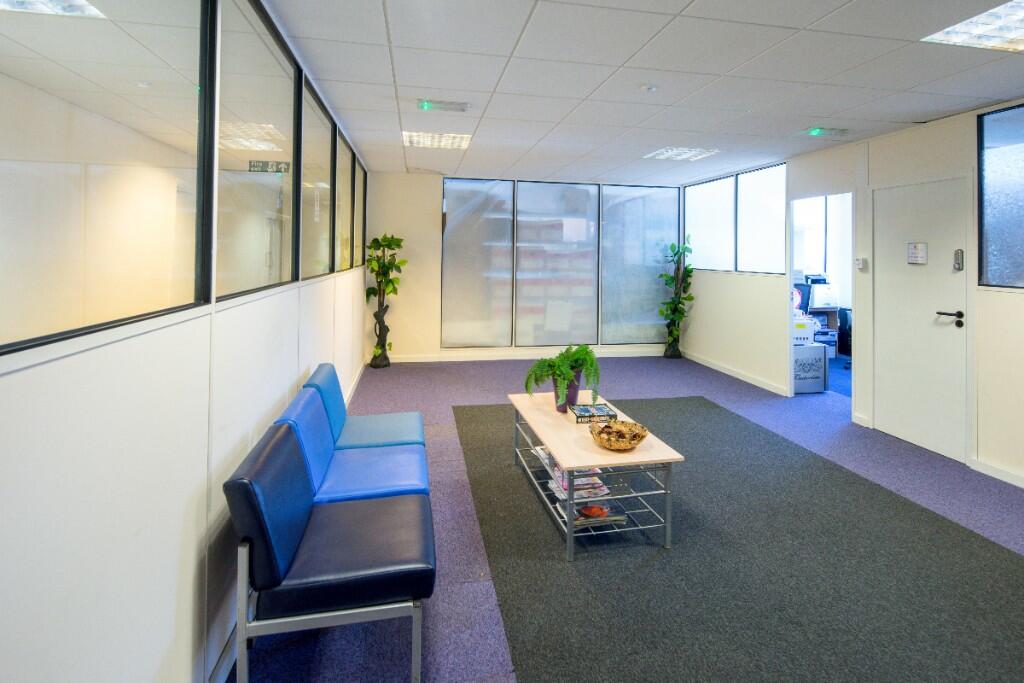 Additional property image - Vulcan Way, CR0