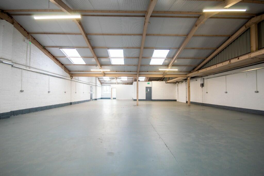 Additional property image - Vulcan Way, CR0