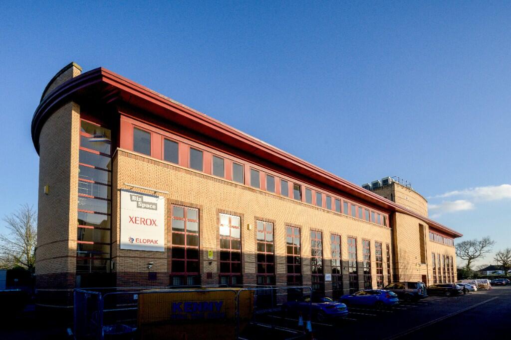 Serviced office to lease in Cheadle Place, Stockport Road, Cheadle