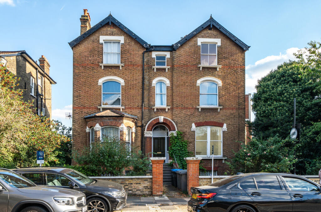 Main image of property: The Avenue, Brondesbury Park, NW6