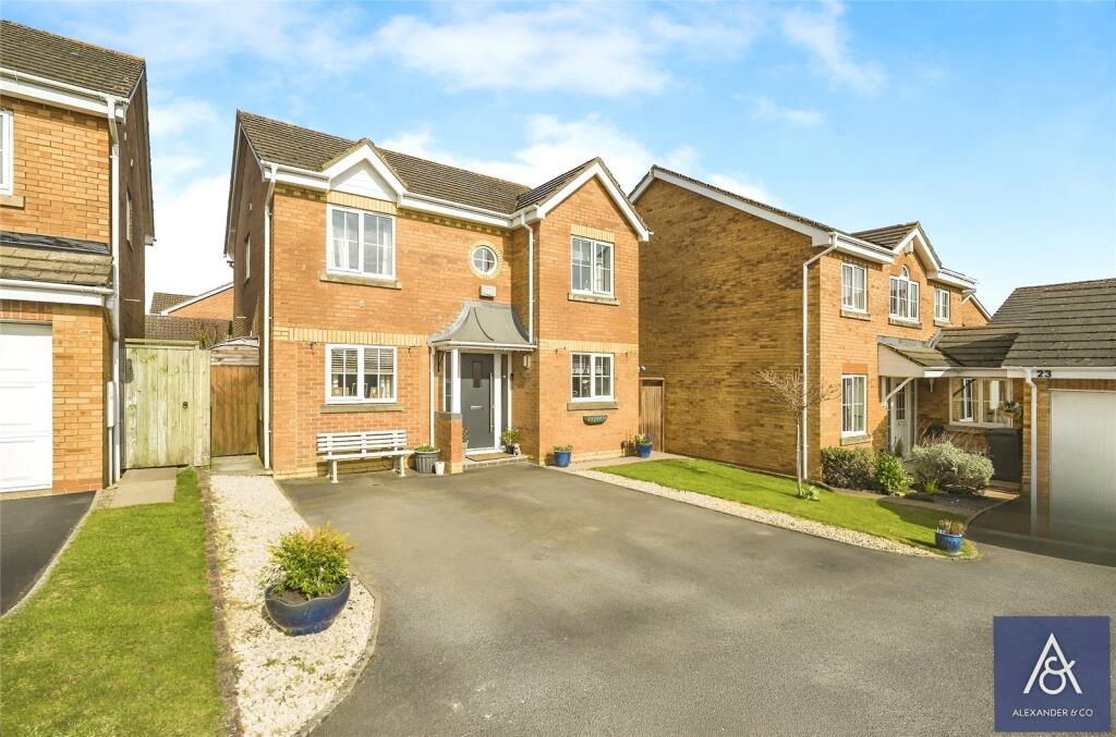 Main image of property: Prices Way, Brackley, Northamptonshire