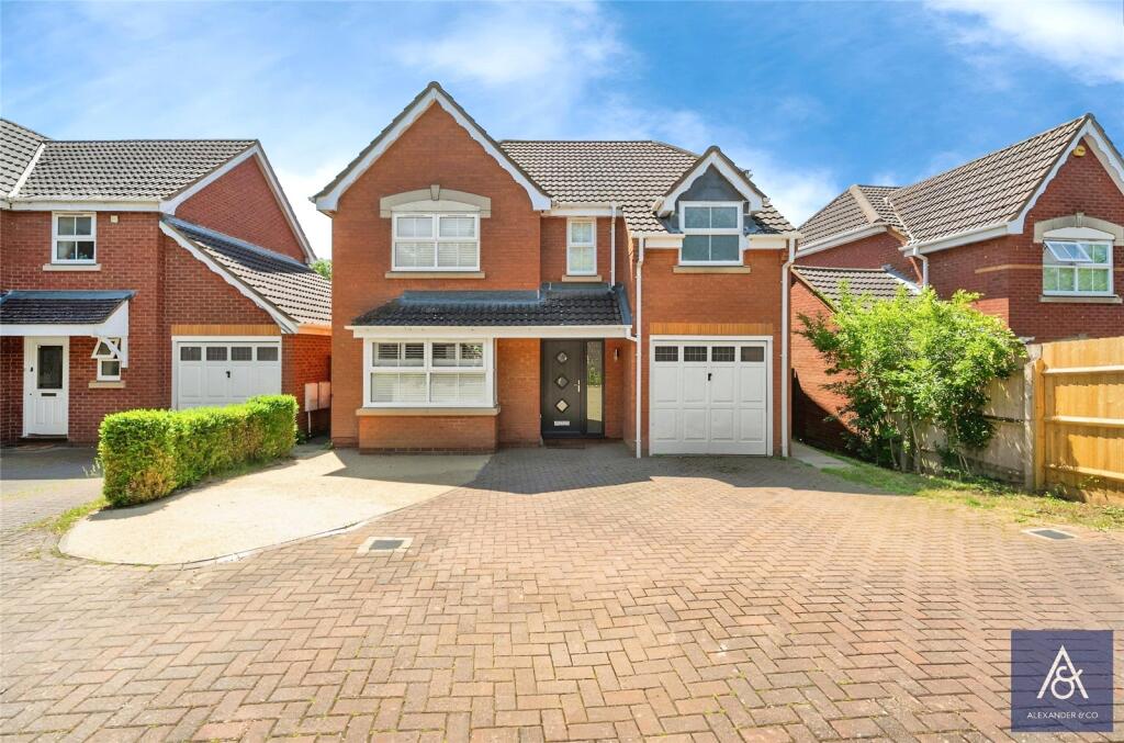 Main image of property: Farthinghoe Close, Brackley