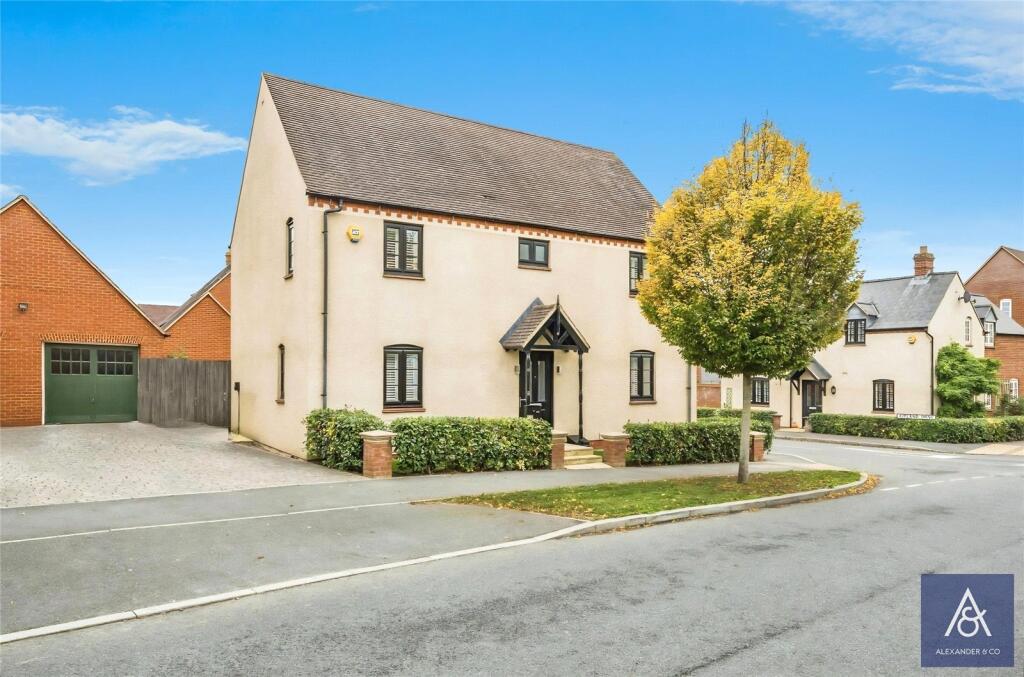 Main image of property: Poppyfields Way, Brackley, Northamptonshire