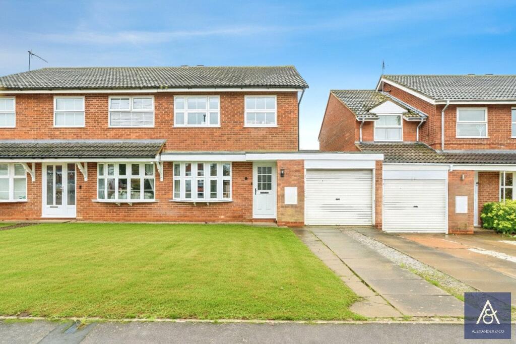 Main image of property: Eynard Impasse, Brackley, Northamptonshire