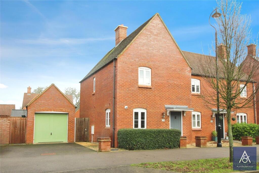 Main image of property: Poppyfields Way, Brackley, Northamptonshire