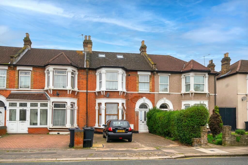 Main image of property: Green Lane, Ilford, Essex