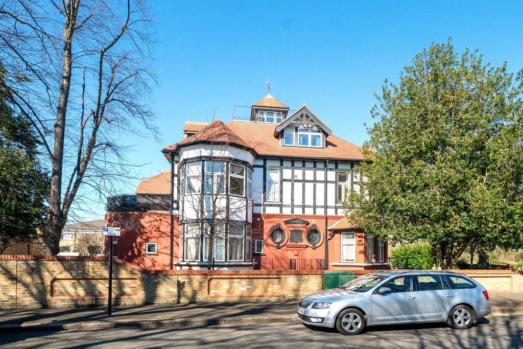 Main image of property: Whipps Cross Road