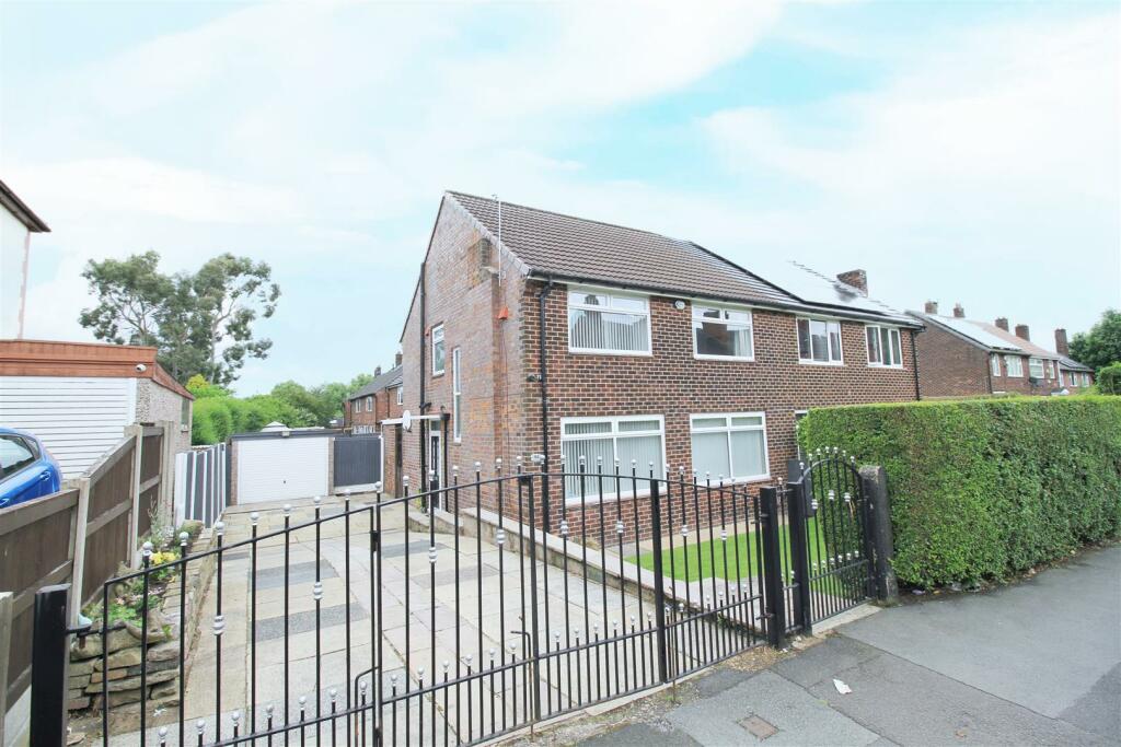 Main image of property: Stamford Road, Audenshaw, Manchester