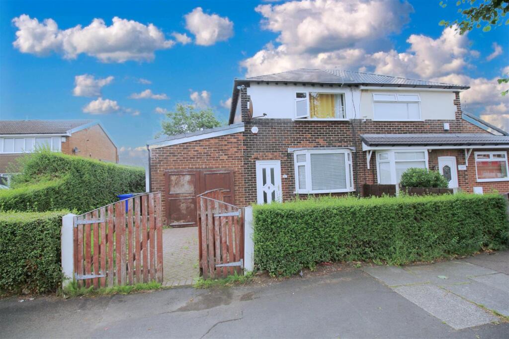 Main image of property: Moorfield Avenue, Denton, Manchester