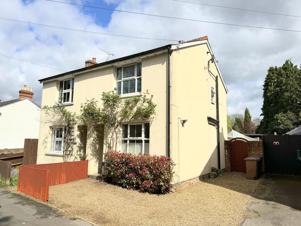 3 bedroom semidetached house for sale in Kings Ride, Camberley, Surrey