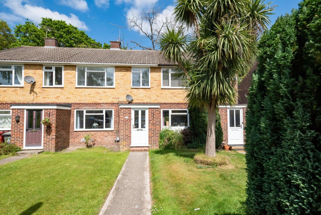 Main image of property: Walnut Close, Yateley, Hampshire, GU46